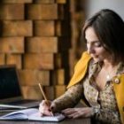 How to Be a Freelance Writer in 2025 – A Realistic Roadmap